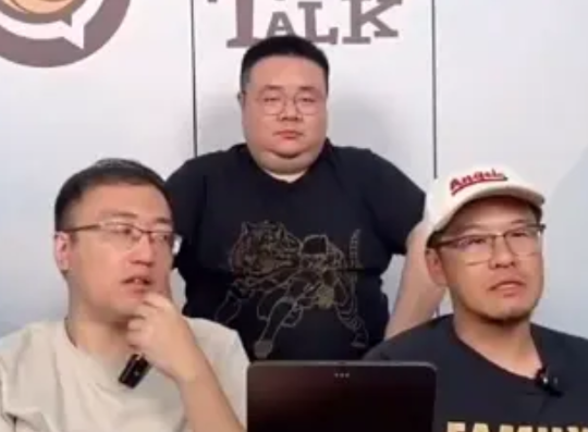 据相关媒体称，杨毅接受赛前预测采访时说：亚洲杯中韩大战会是一个73开的样子，如果
