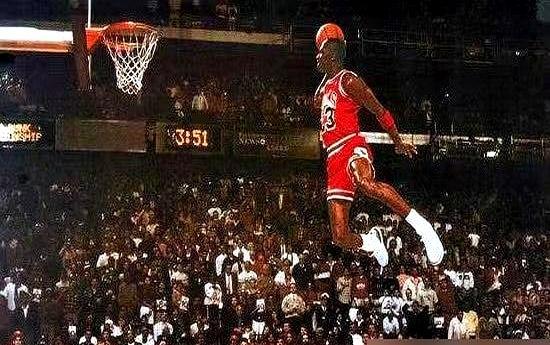 勒布朗甚至没超越邓肯。皮蓬这嘴，真是没个把门的。刚把詹姆斯从GOAT讨论里