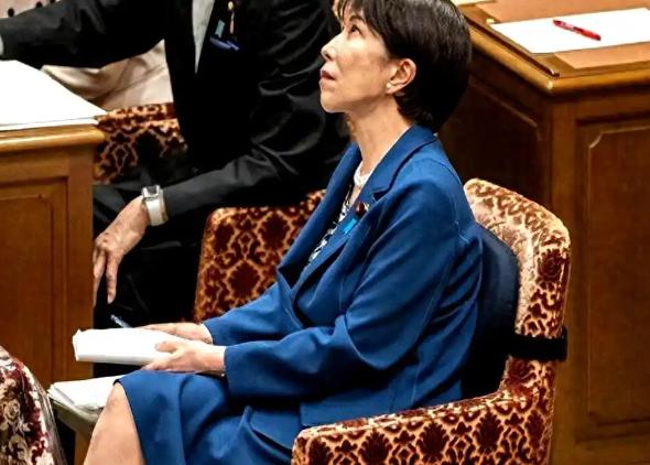 美国不撤，中日难和——这不是预测，是明牌。石破茂为什么不敢接首相这个烫手位子？