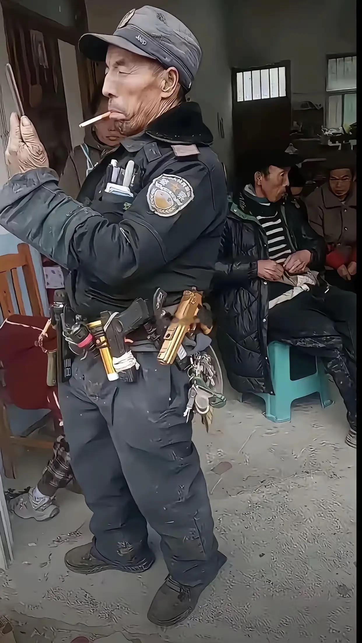 身价千万的你，请他保护你的安全，你应该不用担心什么了吧？