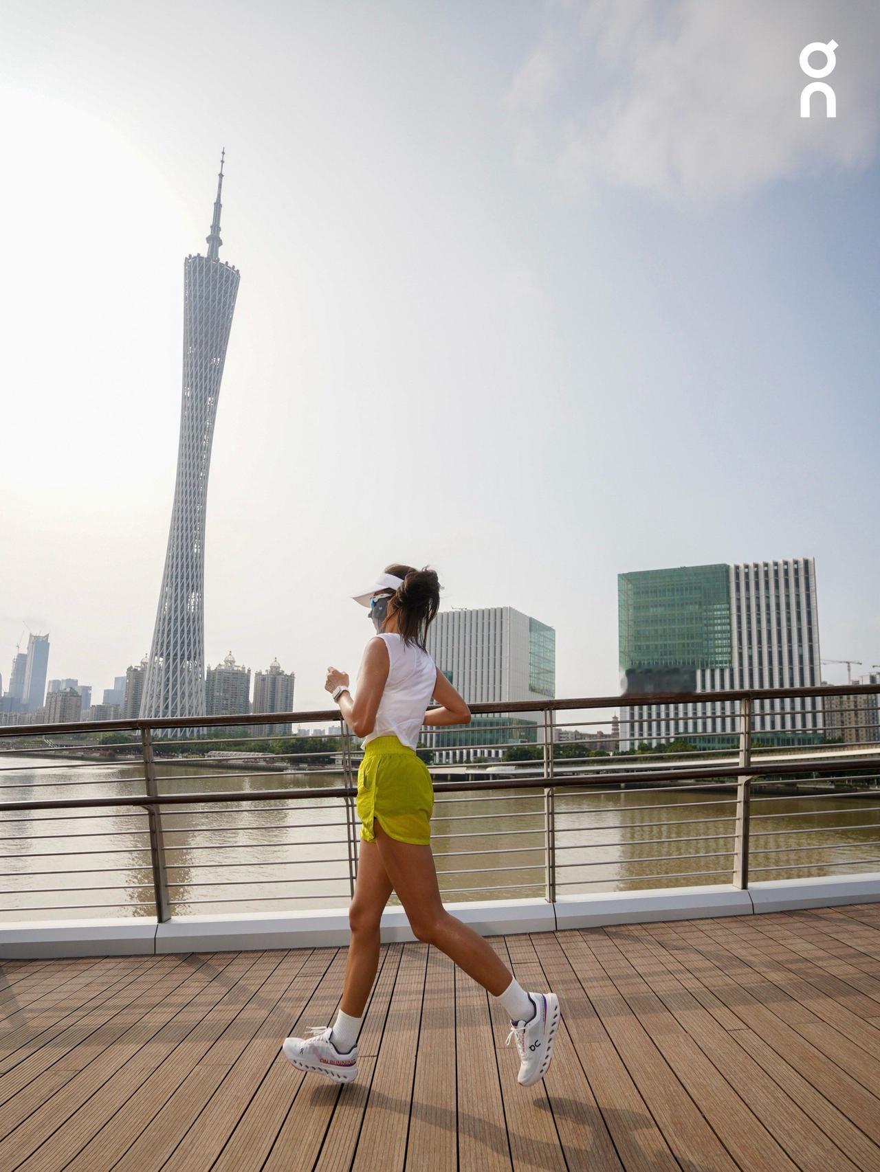 注意了，40至50岁得防八个高，高血压，高血脂，高血糖，高血黏，高尿酸，高