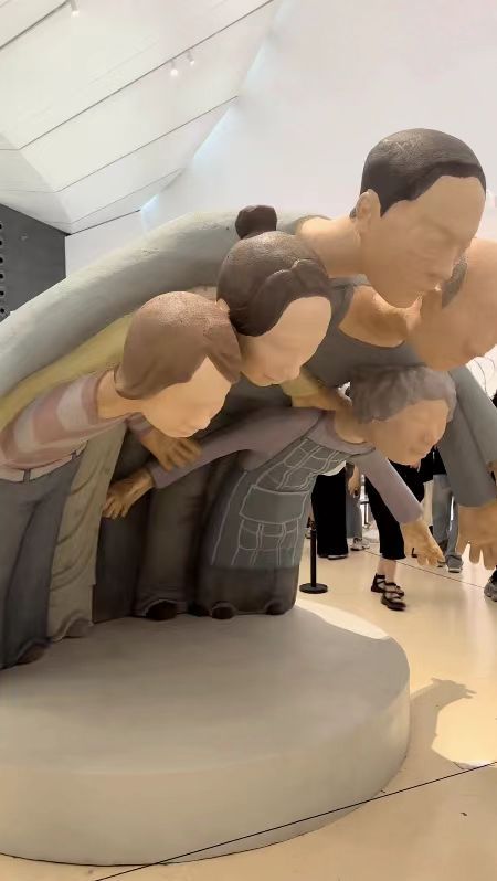 央美毕业展又双叒叕成热门打卡点央美毕业展又双叒叕火出圈，成热门打卡点咯！每次都有