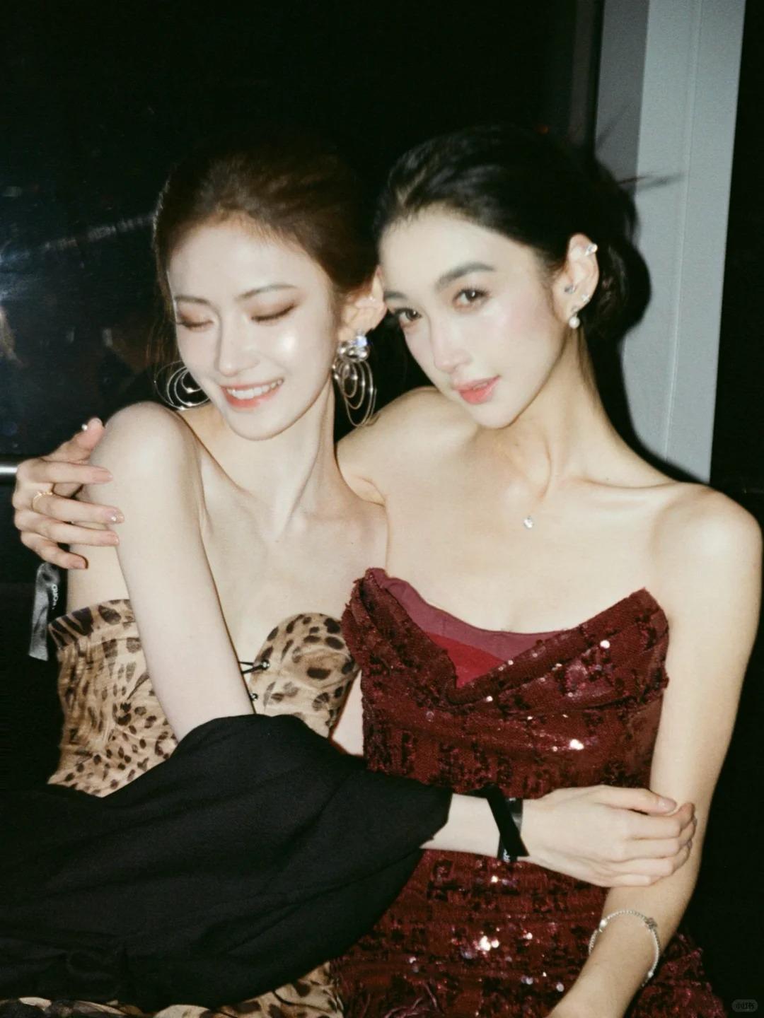 北京时尚模特小美女，静水流深的风骨底色，是她所有气韵的源头，自带独处时自成天地的