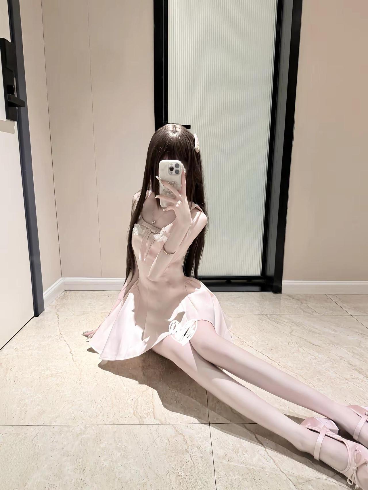 谢谢你在世界的角落发现我少女感穿搭金牛座对镜拍