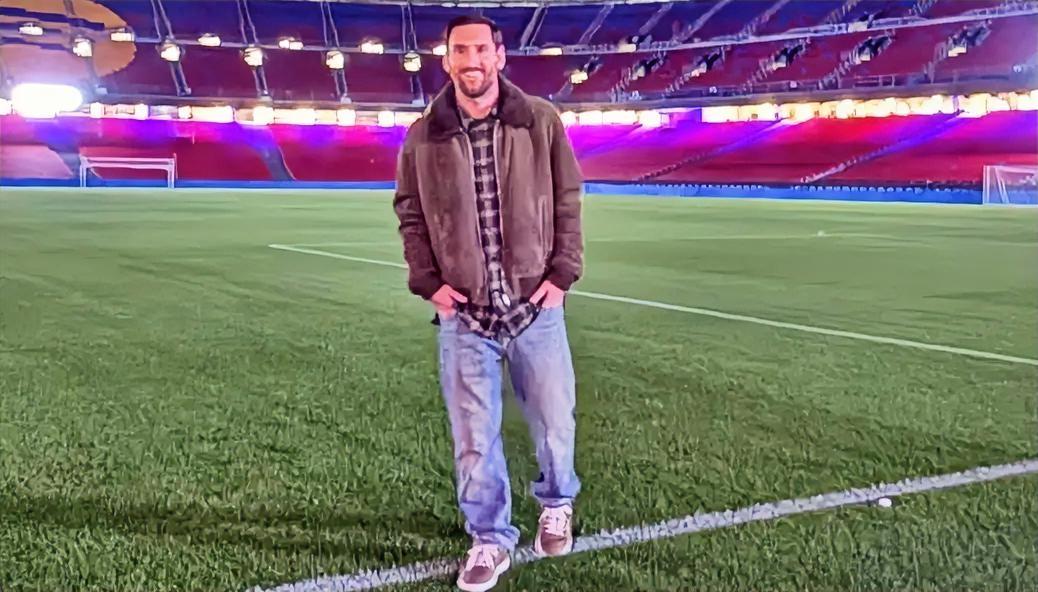 目前为止，足球历史上最没有争议的两个第一：历史第一人：梅西，历史最佳球队：梦