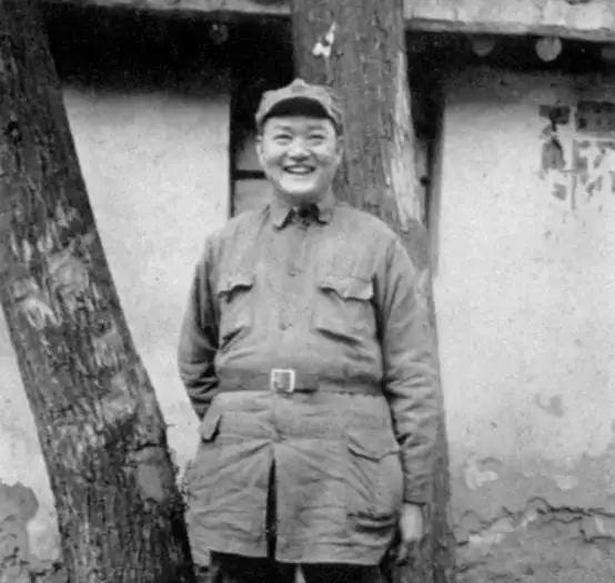 1946年，冀察纵队政委刘道生得知了一个消息：纵队司令员郭天民从蒙古王公手中缴获