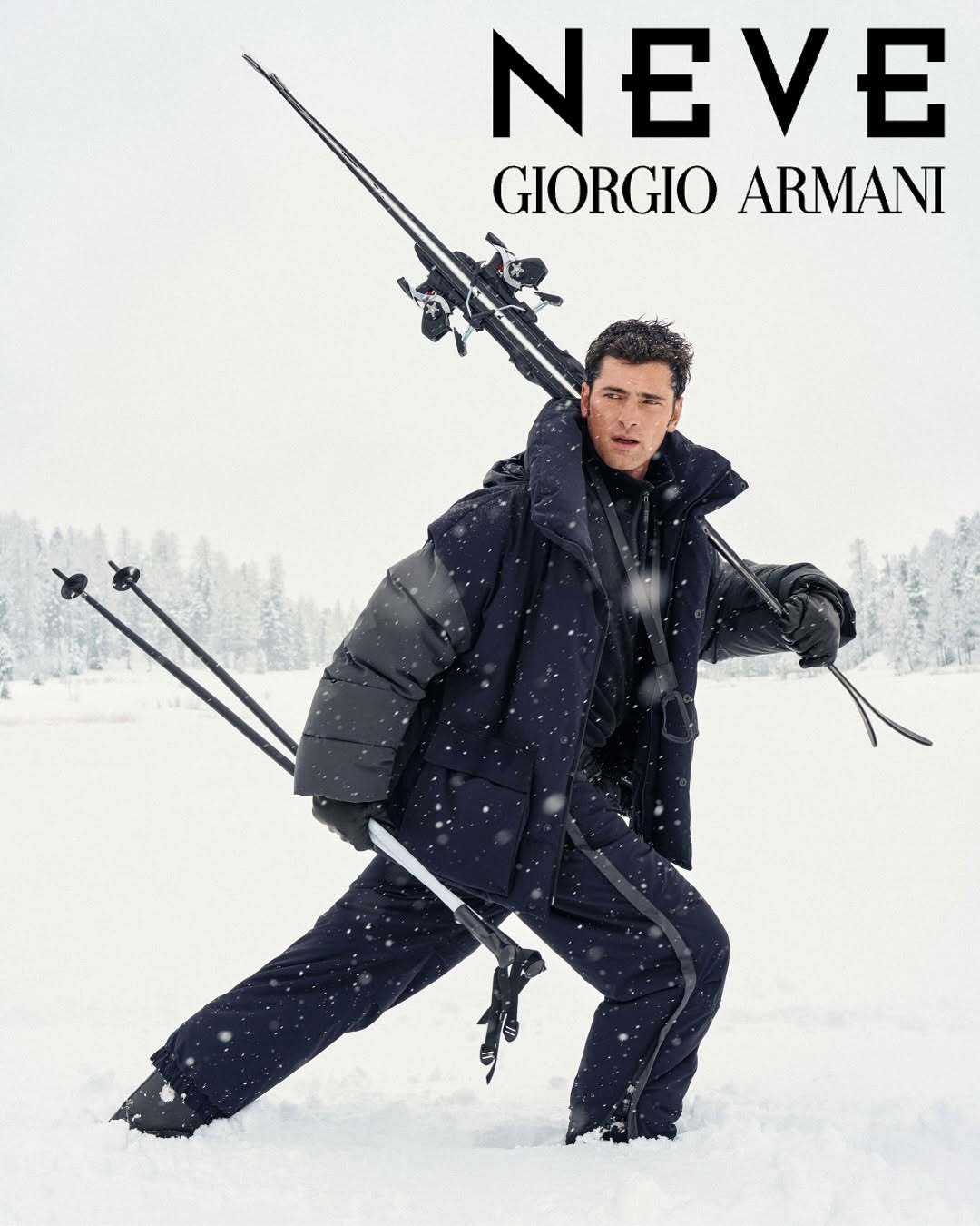 超模SeanO’pry出镜阿玛尼GiorgioArmaniNeve冬季系