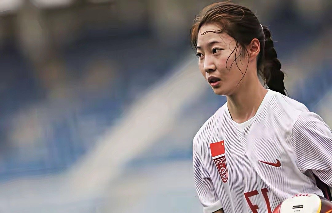 霍悦欣、刘晨、孙方欣等青春精英还是倒在了飞赴澳大利亚的航班下，她们被国家队淘汰而