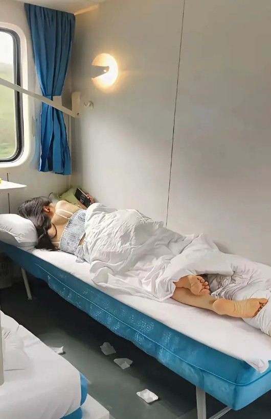 果然卧铺火车，永远的爱