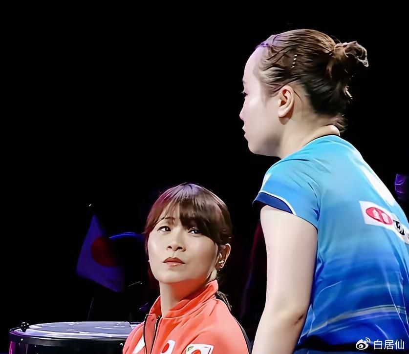 伊藤美诚，终究还是被日本乒协当成了弃子。带了她7年的专属教练，在23年底悄悄走人
