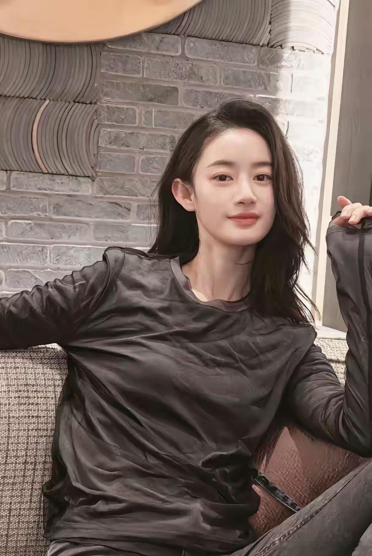 发现一个有意思的事，只要是郭晓婷演的戏，不管男女主是谁，演技好不好，她演的配角都