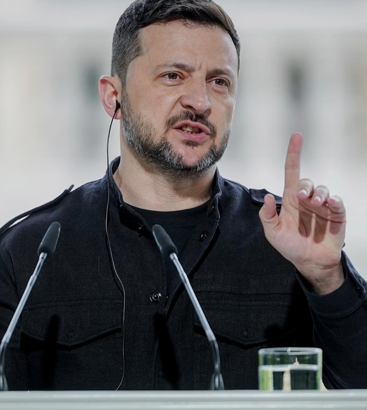 快报，快报！​​乌克兰总统泽连斯基正式宣布了​​2025年12月14日，乌克