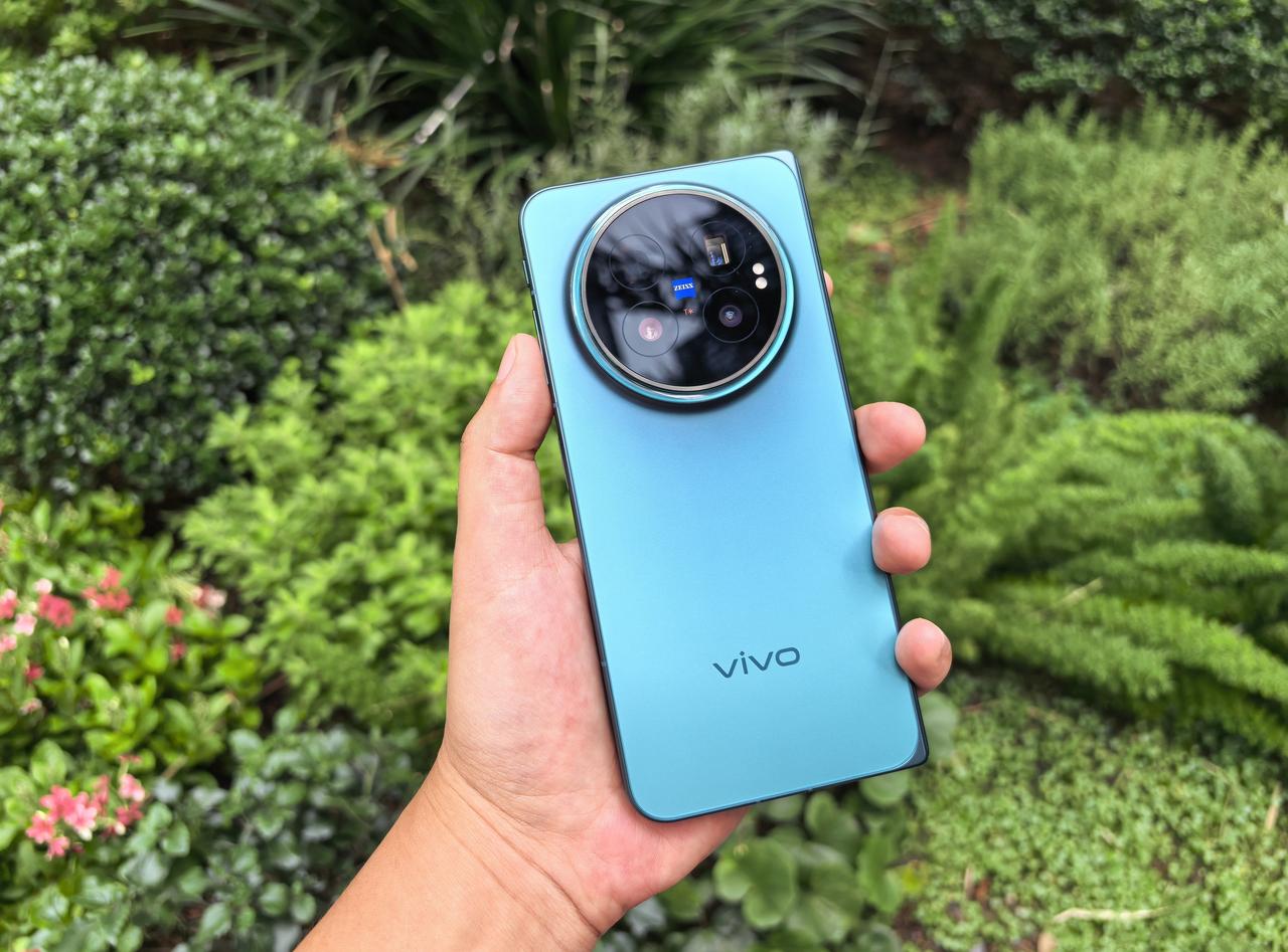 vivoXFold6已经用了一段了，也带去了四五个城市旅行，我发现它还真是最
