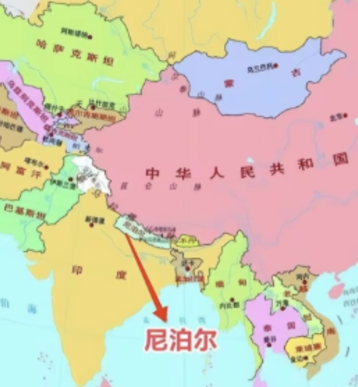 尼泊尔坚决不能乱！不能再重蹈锡金的覆辙了，当年锡金想加入我国，当时顾及国际影响和
