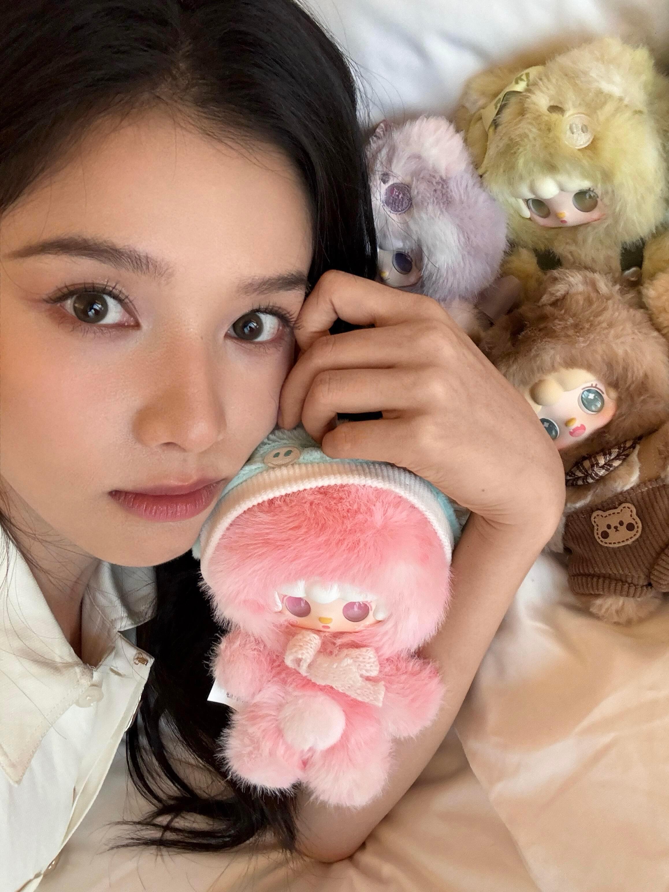 张婧仪今日更新～毛绒绒💌​​​