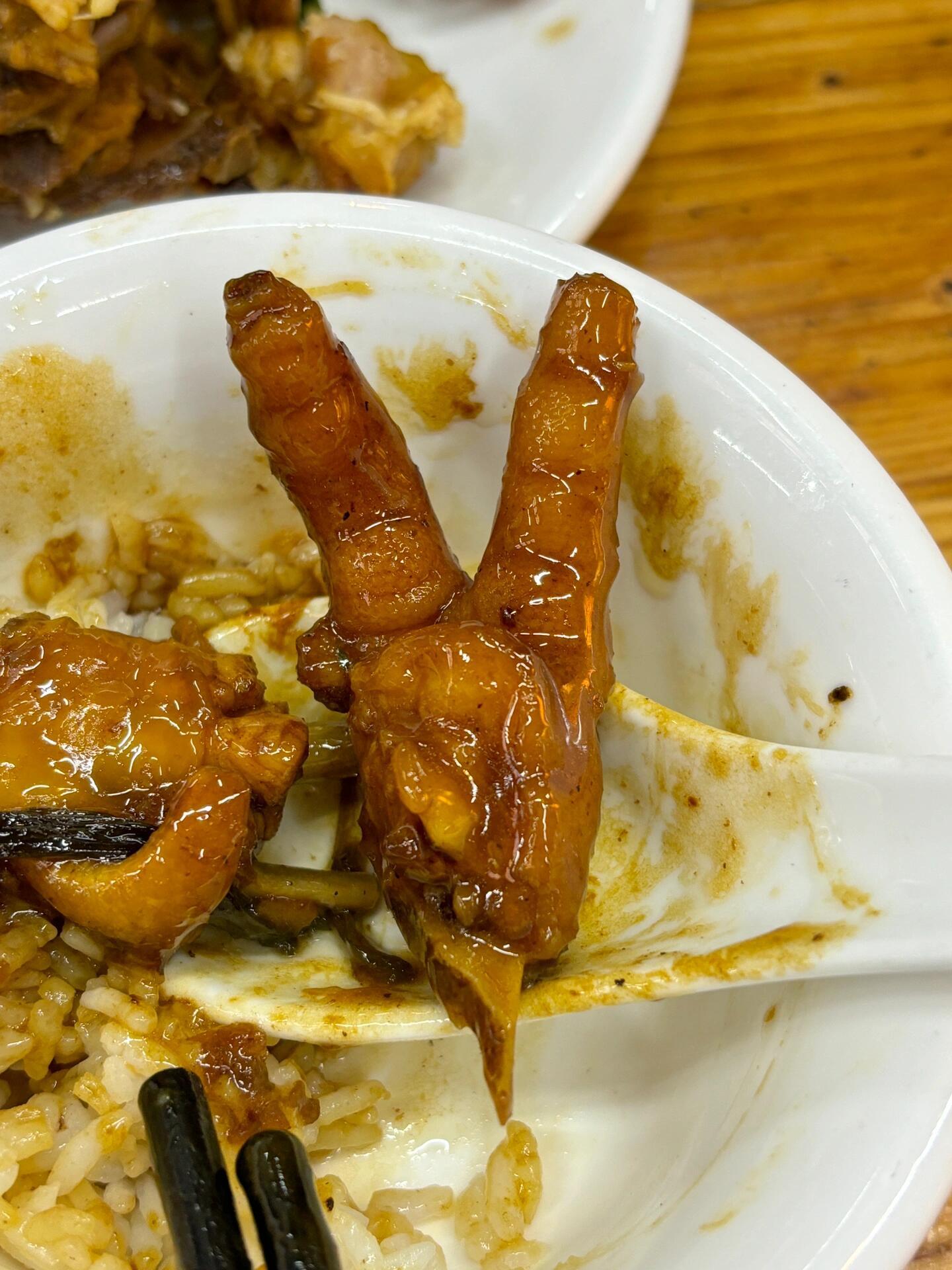 对待生活要“✌️”降温吃鸡煲最暖啦