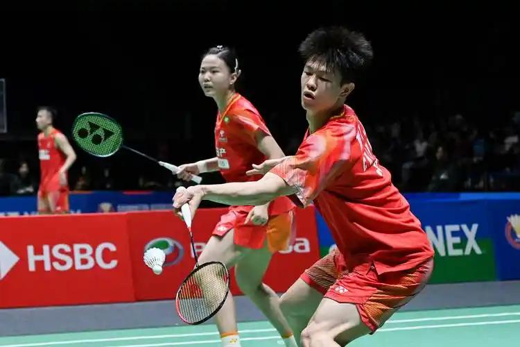 刚刚结束了一场2026中国澳门羽毛球公开赛混双半决赛，世界排名第36位的囯羽组合