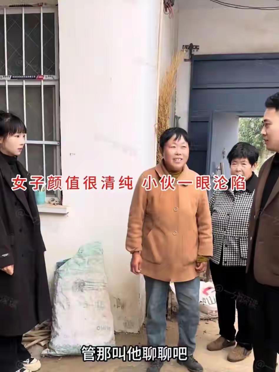 河南相亲现场惊爆眼球！28岁清纯女竟已当妈，小伙听闻秒变脸夺门而出引全网激辩！