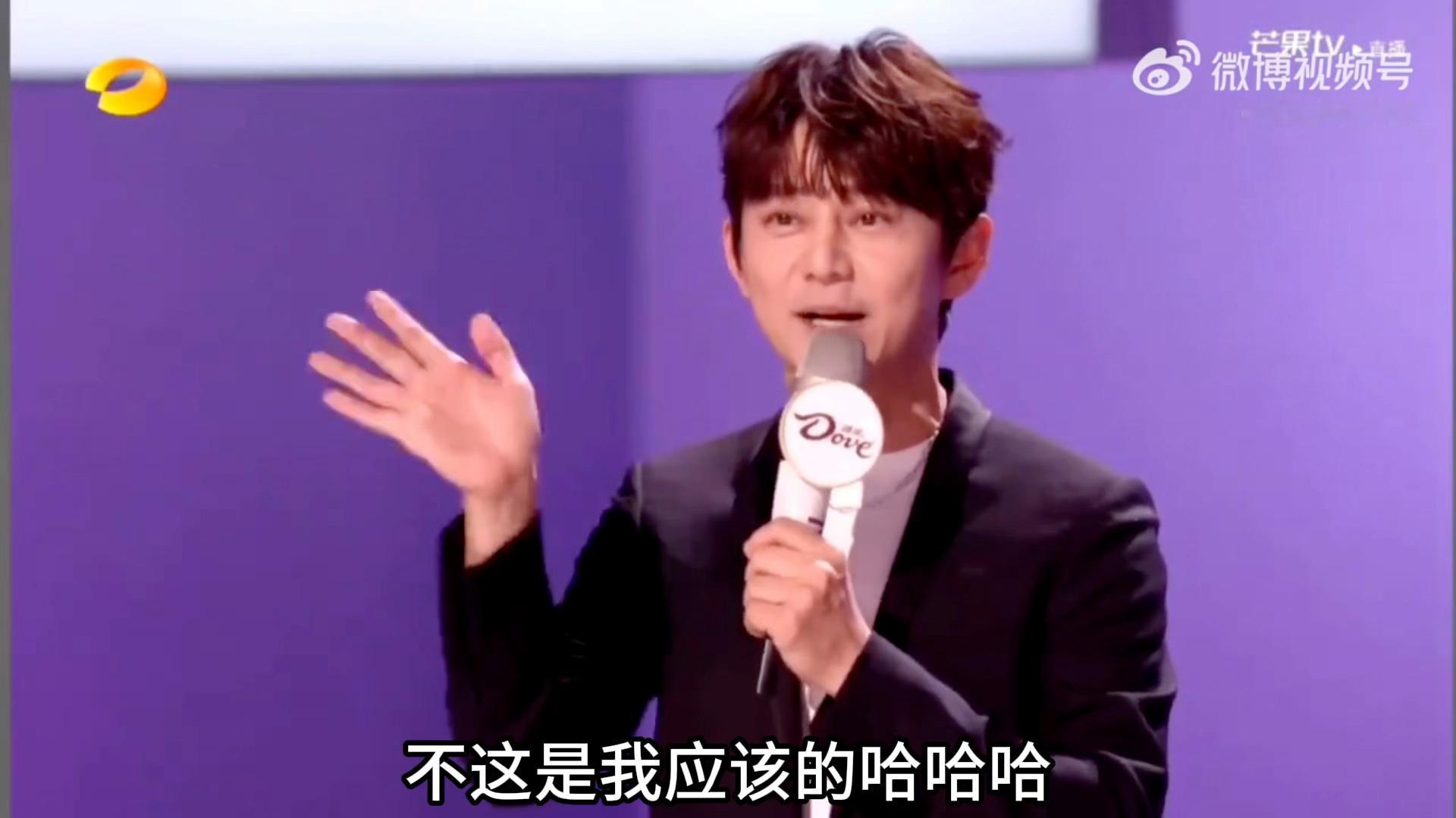 笑的我不行了……