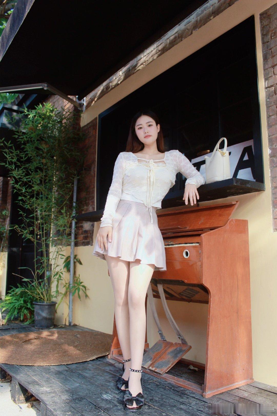 日常碎片plog鞋控日常韩系穿搭日常街拍