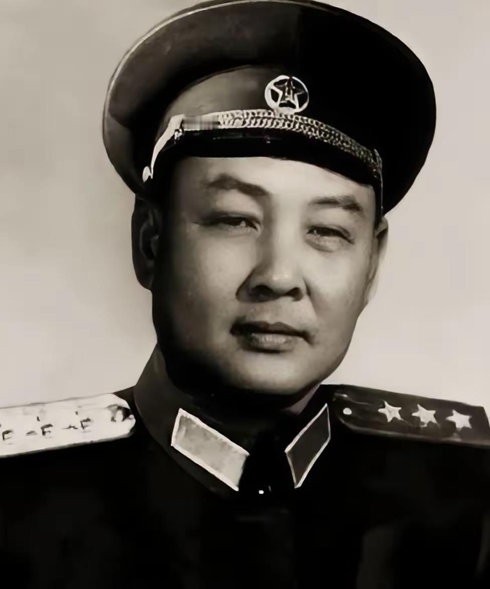 1957年，开国上将赵尔陆带着女儿参加侄儿的婚礼，偶然听见6岁的女儿和表姐在慷慨