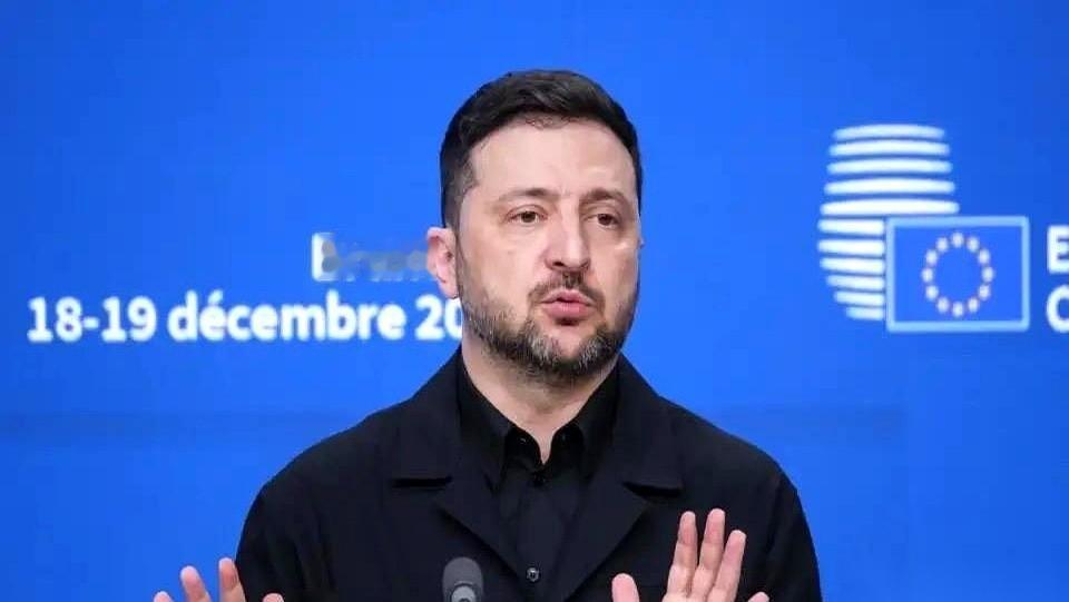 说真的，泽连斯基那句“等某个政客死掉”的话一出来，我后背都凉了。全世界都知道他