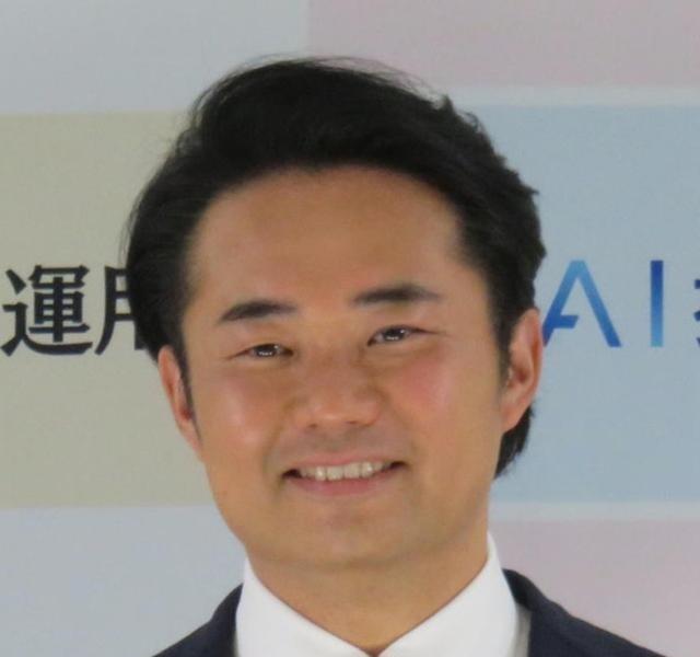 1月25日，日本的最后两只大熊猫最后一天“上班”，为了留住这两只大熊猫，日本前