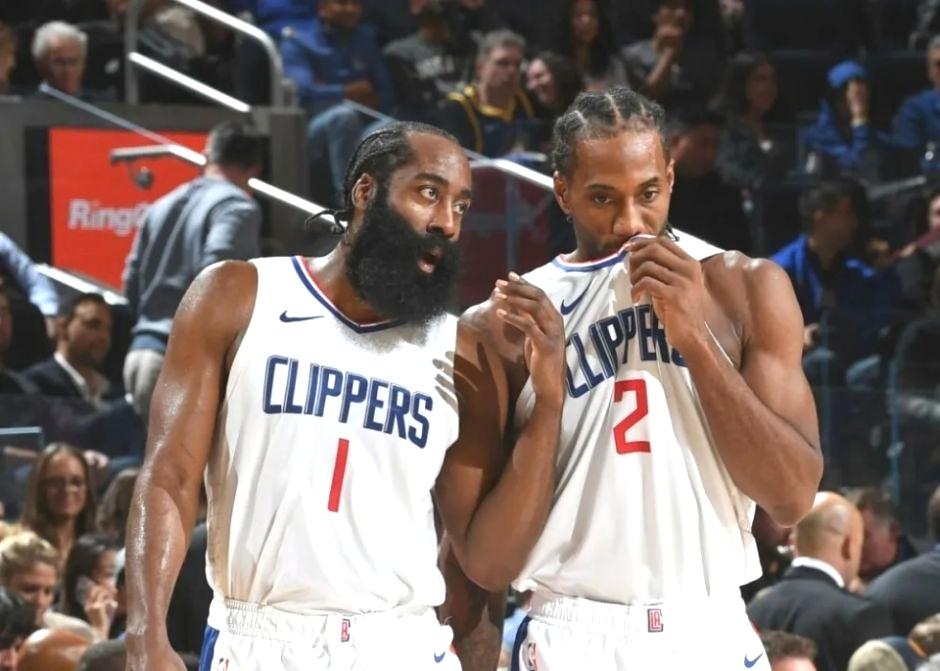 伦纳德、哈登谁更强，球队数据说明一切！作为前队友，哈登和伦纳德一直被球迷们拿