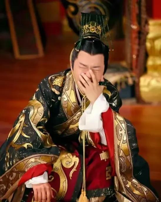 西汉十二帝在位时间：1.刘邦，汉高祖，在位7年2.刘盈，汉惠帝，在位7年3