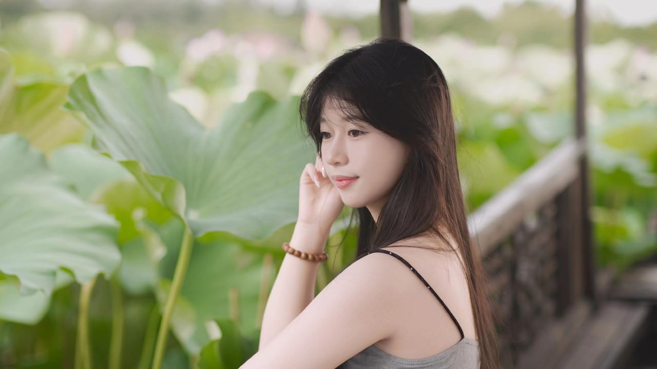 甜系美女