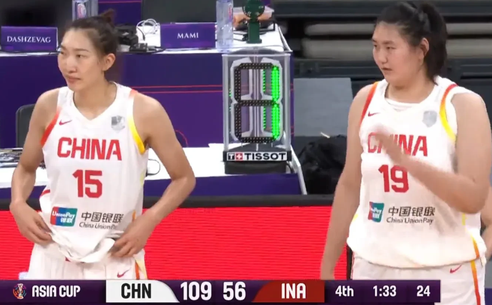 中国女篮演练双塔战术意义深远中国女篮亚洲杯首秀，直到最后一分半钟，宫鲁鸣指导