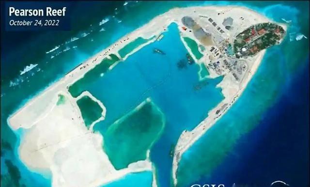 中国到底敢不敢打？很多人看着南海岛礁被占，觉得我们软弱，连俄罗斯单挑北约的勇气都