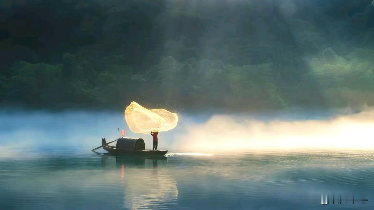 医生很真诚的建议:“学着少吃一些碳水。因为米面糖吃多了，多余的碳水会被胰岛素合