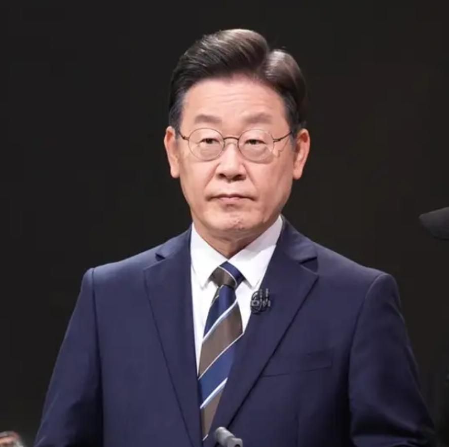 韩国总统李在明自嘲：不学汉字，我的名字就成了罪名2025年6月，韩国总统李