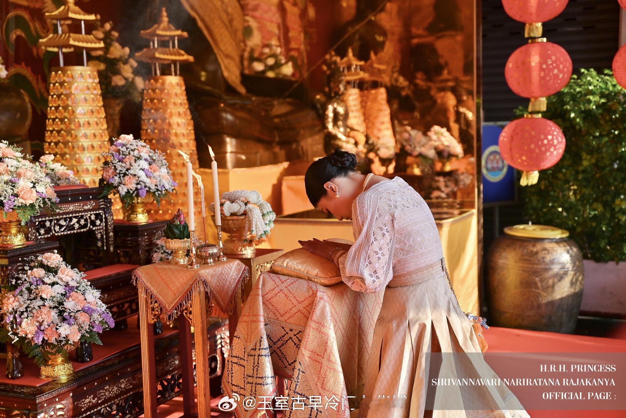 王室王室泰国王室镇宅2026年2月17日大年初一，镇宅前往曼谷唐人街的金佛寺拜