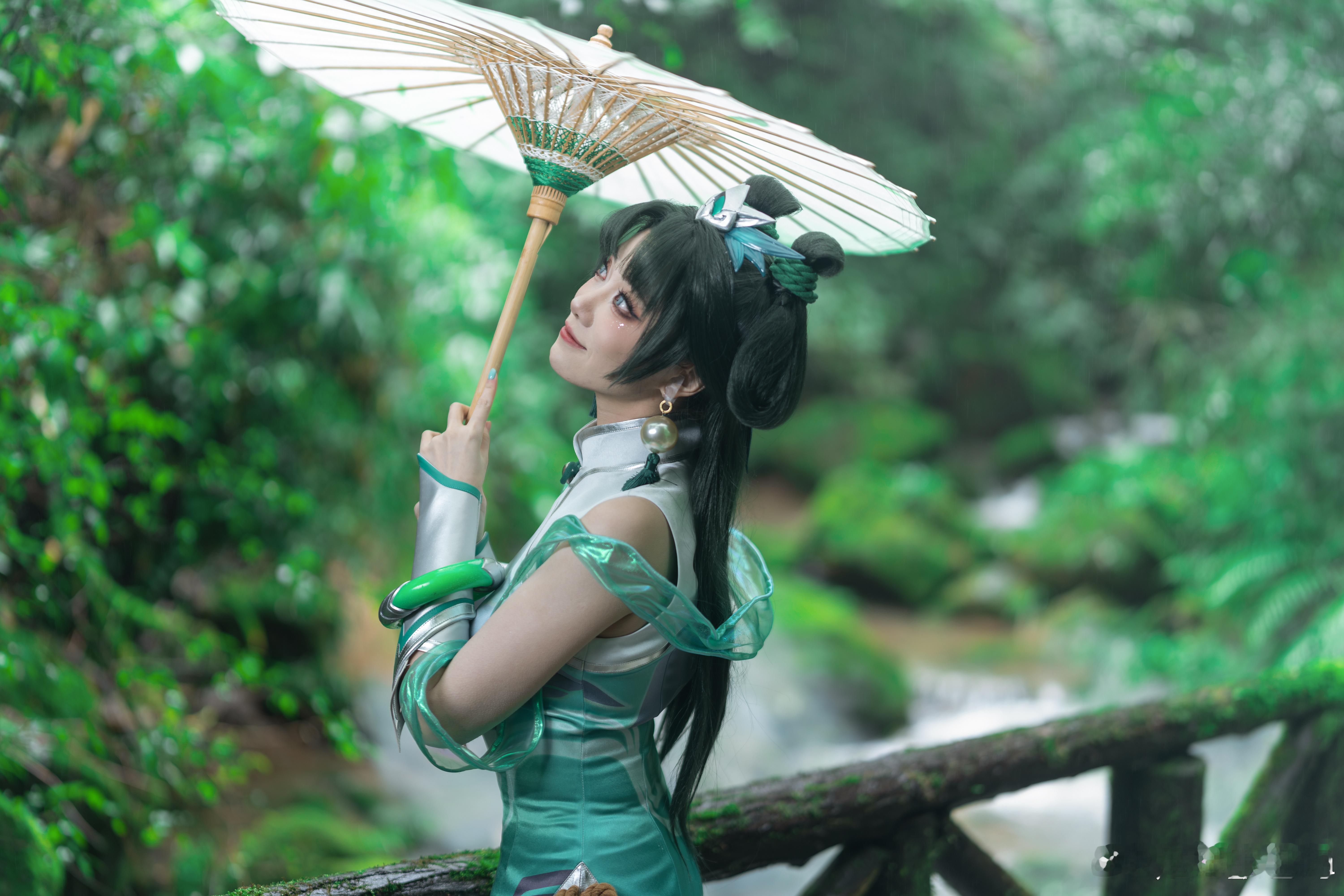 拉克丝上嘉人了熊猫娃娃拉克丝上线融合国宝元素的拉克丝，美得让人移不开眼！​​​