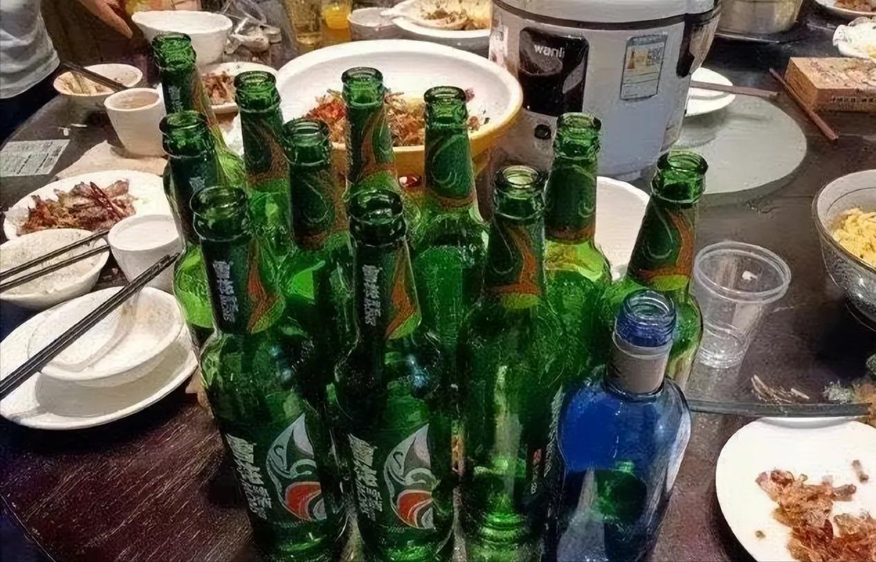 7个人一共喝这么多，在北方属于啥段位？