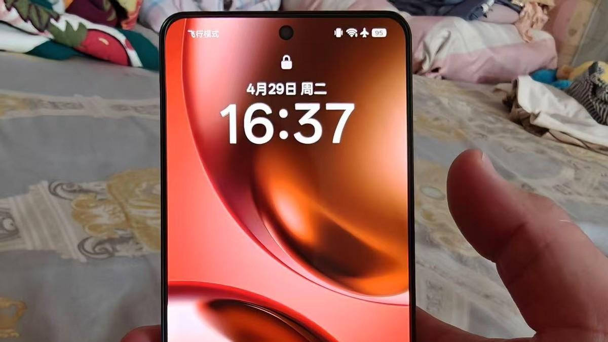 3nm神U加持,7200mAh+100W快充,仅2209元,旗舰也怕它