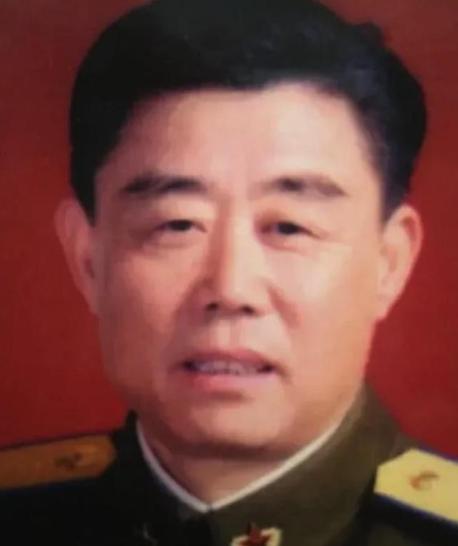 1968年，四架“美军战机”逼近我国导弹营驻地，营长陈辉亭连续多次抗命拒发导弹，