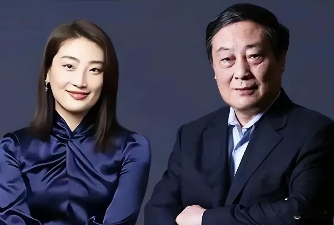 现在的律师不好干了，也开始吃流量了，但是，宗馥莉在老宗没有去世前就已经掌权了，所