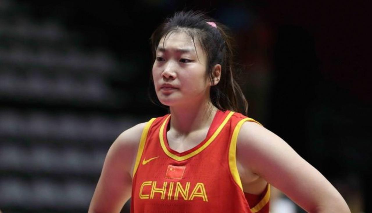 希望李梦去土耳其联赛之事不是真的!我刚刚在抖音刷到某个网友的截图,是来自国外的