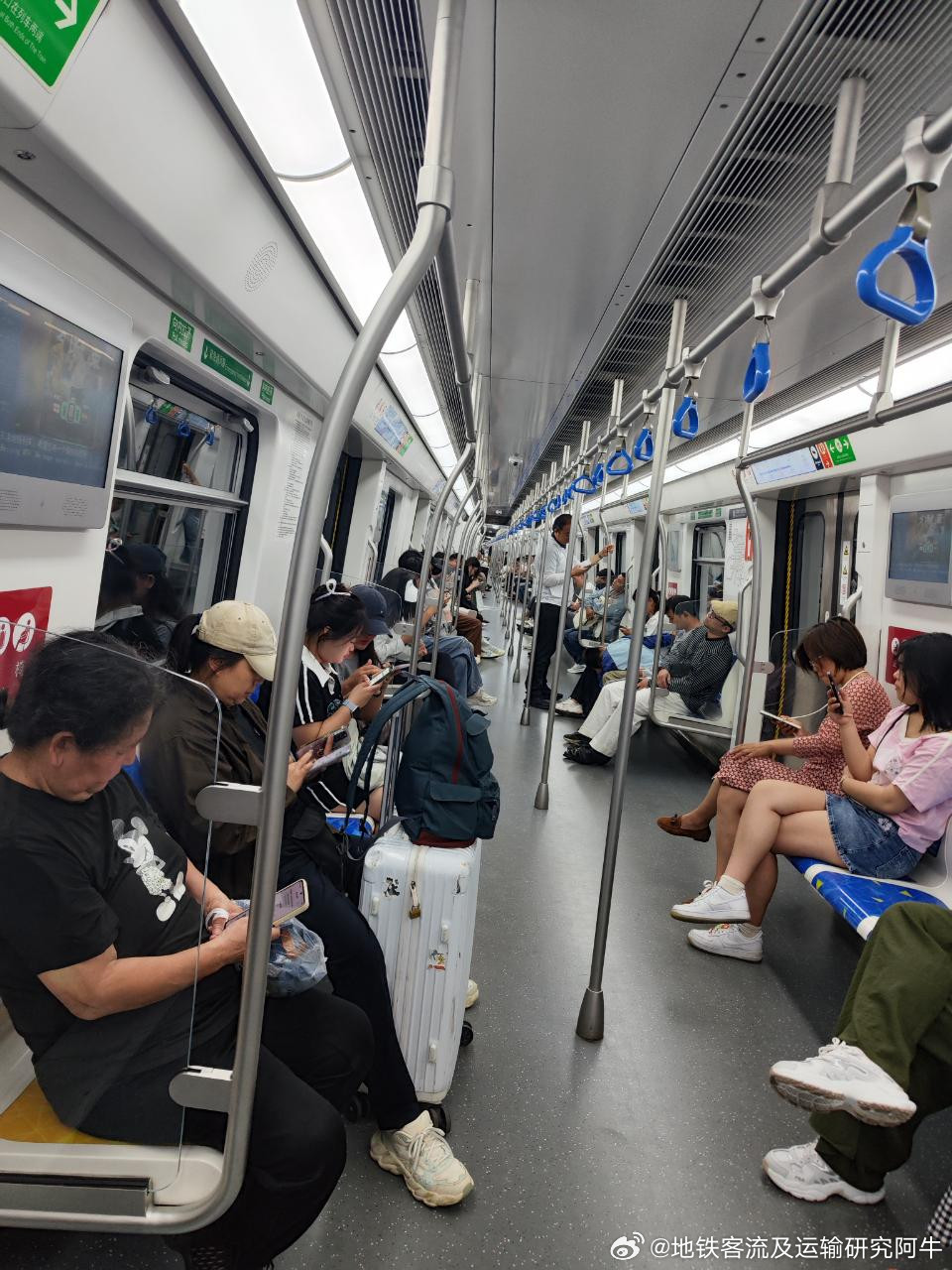 【北京地铁京港地铁】投稿：2026-06-27（周六），北京，京港地铁17号线（