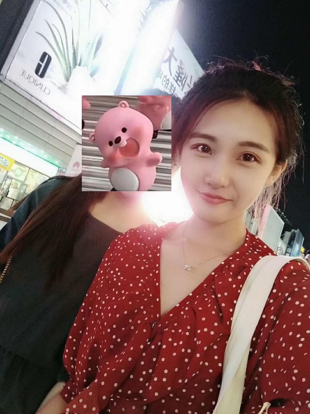 还是年轻好啊，眼里有光