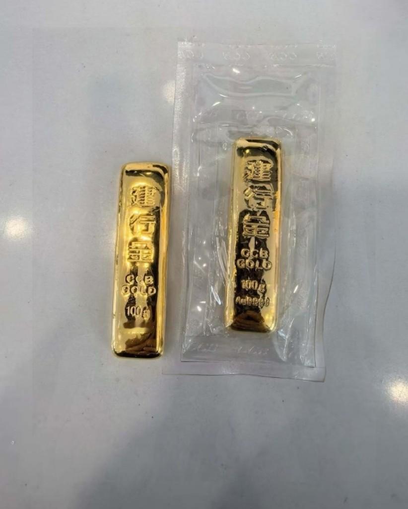 金价一跌，马上有人跳出来说这是主力在逼散户跑路。你跑了，主力就拉。你不跑，主力