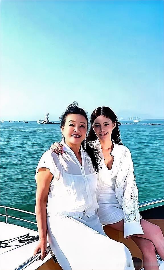 汪小菲选择马筱梅真的不只因为她相貌好看她的智商一样在线马筱梅在直播的时候
