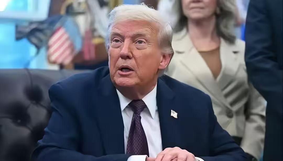 中国放出可能扣留售台武器的信号后，美国这边回应来了，还是“双簧”。国务院跳出