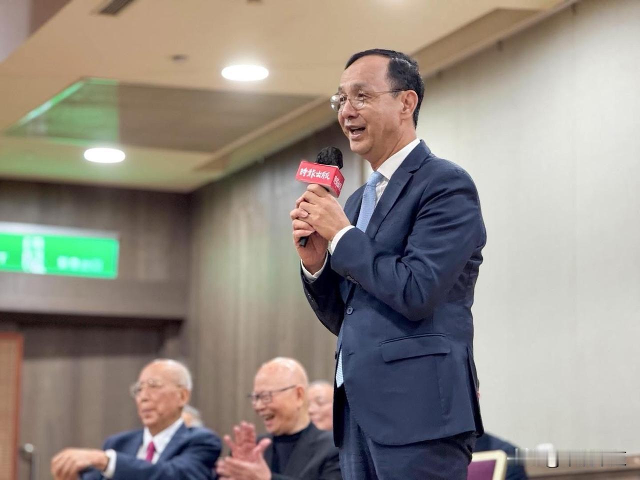 国民党党前主席今（28日）在脸书发文表示，这些年，我当过老师、立委、县长、行政机