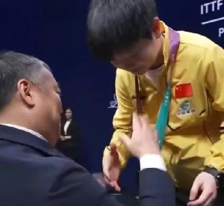 孙颖莎连续霸榜三年，实力顶级，是体坛骄傲！很多人可能觉得孙颖莎的成功只是