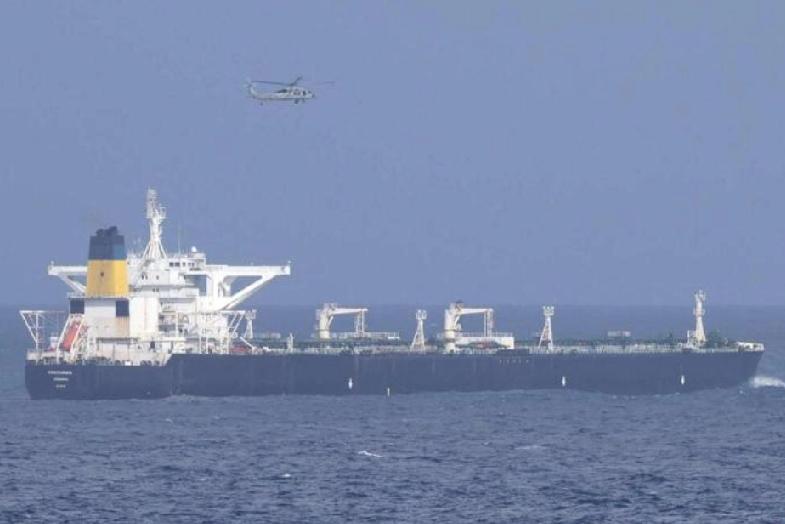 第三艘油轮被扣，美国已从警察变成海盗！昨晚，彭博社报道:“美军又扣了一艘悬挂