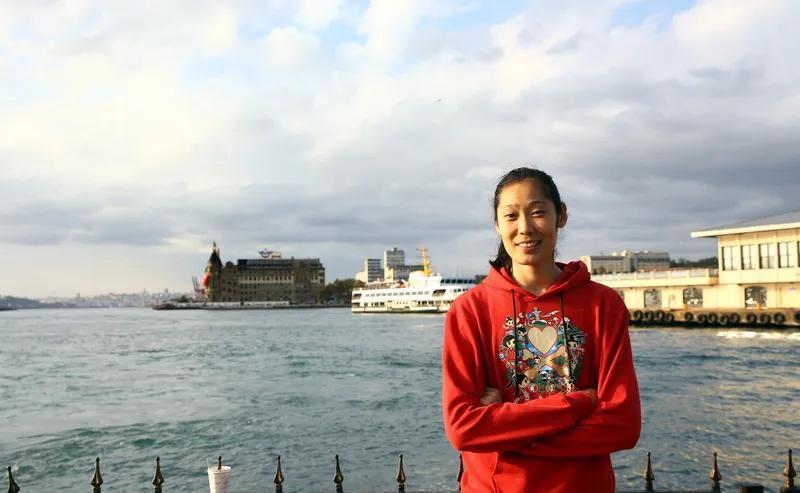 郎平带出来的，不只是冠军，是脑子。朱婷不光扣球狠，现在连战术本都翻烂了。意大